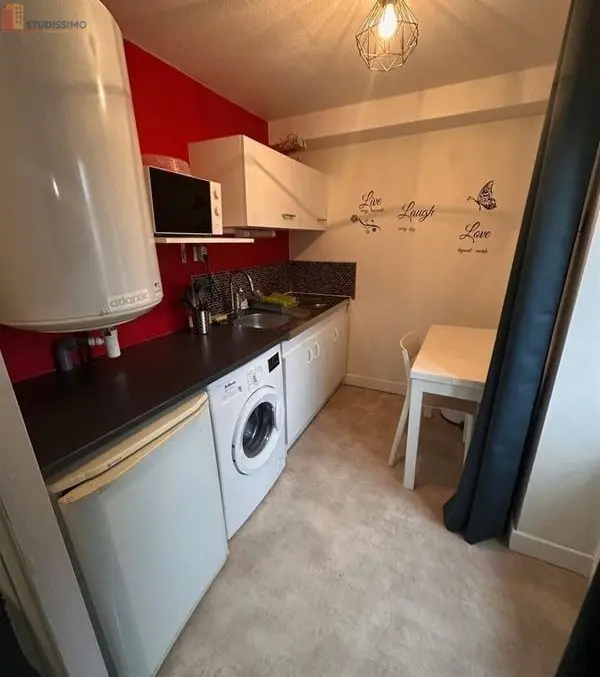 Studio meublé 20m² Clermont-Ferrand 63000 - Meublé, DPE C - Photo 2