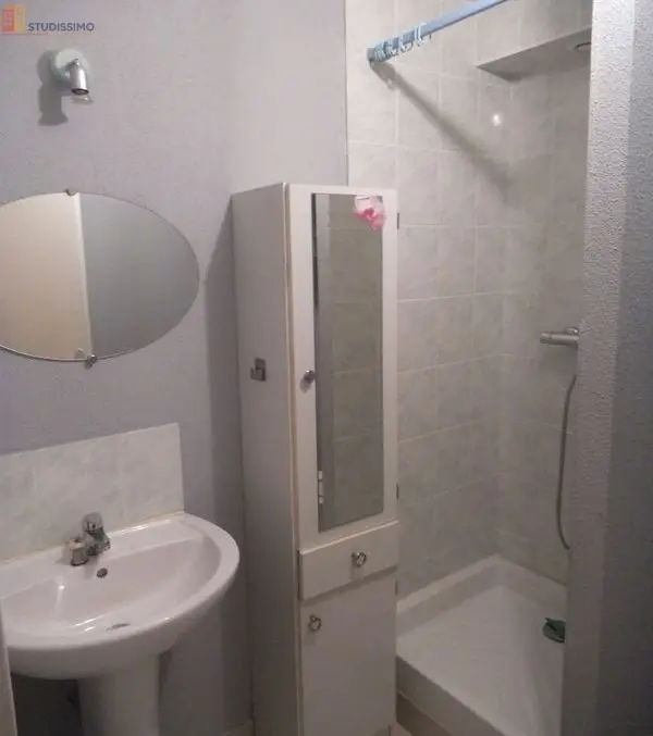 Studio 23m² Besançon - Meublé, parking privatif - Photo 2