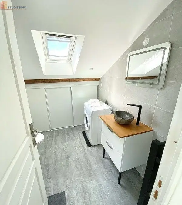Studio meublé 20m² Mulhouse 68100 - Meublé, dernier étage - Photo 2