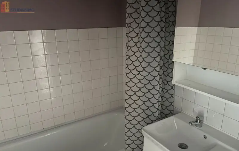 Studio 28m² Thiers - Rénové, rue Gambetta - Photo 2