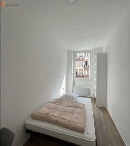 Studio meublé 12m² Strasbourg centre - Meublé, 1er étage - Photo 3