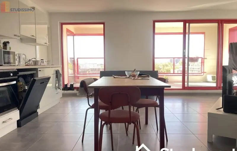 Studio meublé 12m² Strasbourg centre - Étage élevé, lumineux - Photo 3