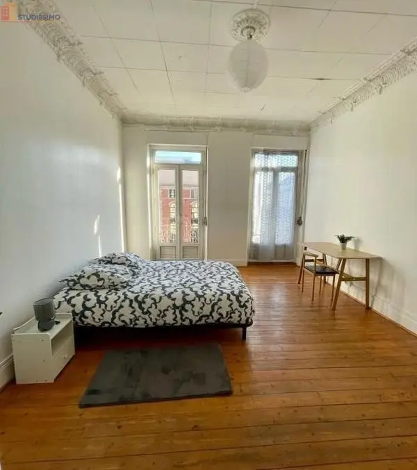 Studio meublé 13m² Strasbourg centre - Calme, lumineux - Photo 2