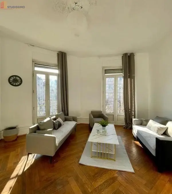 Studio meublé 13m² Strasbourg centre - Calme, lumineux - Photo 3