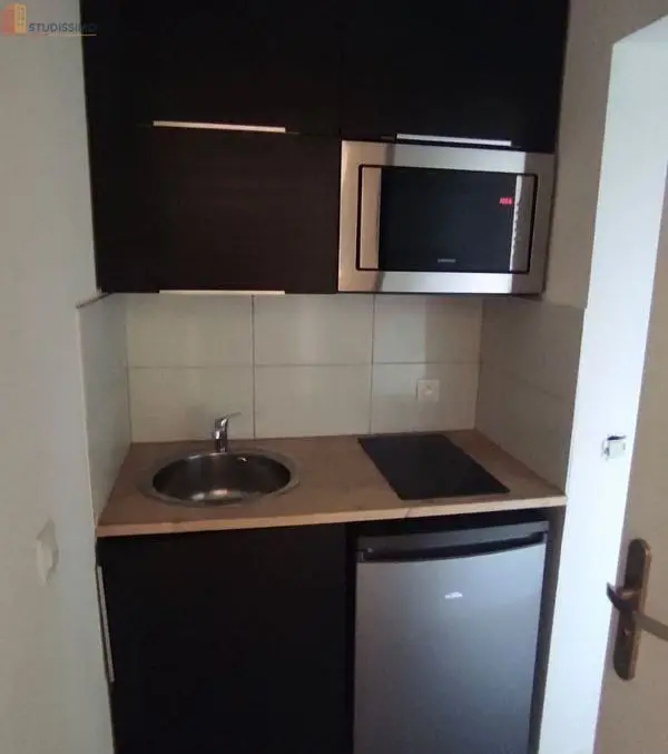 Studio 22m² Mulhouse 68100 - Meublé, étage élevé - Photo 2