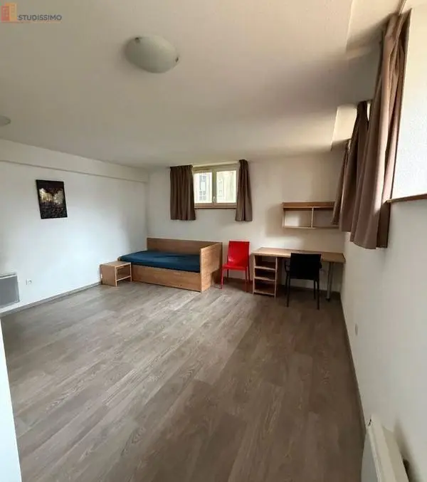 Studio 28m² Clermont-Ferrand 63000 - Photo 5