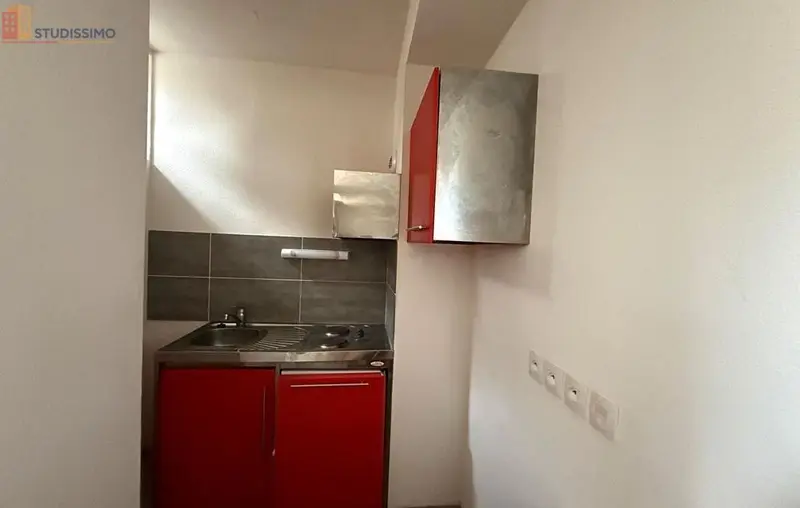 Studio 28m² Clermont-Ferrand 63000 - Photo 3