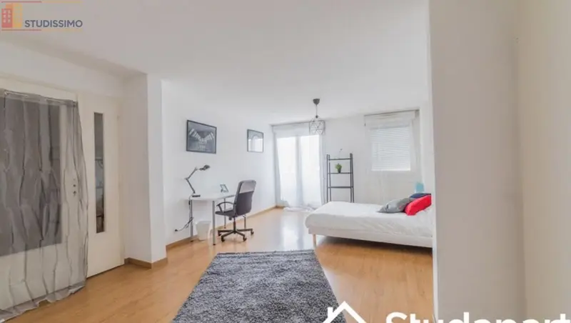 Studio meublé 17m² Strasbourg 67100 - Lumineux, 4e étage - Photo 2