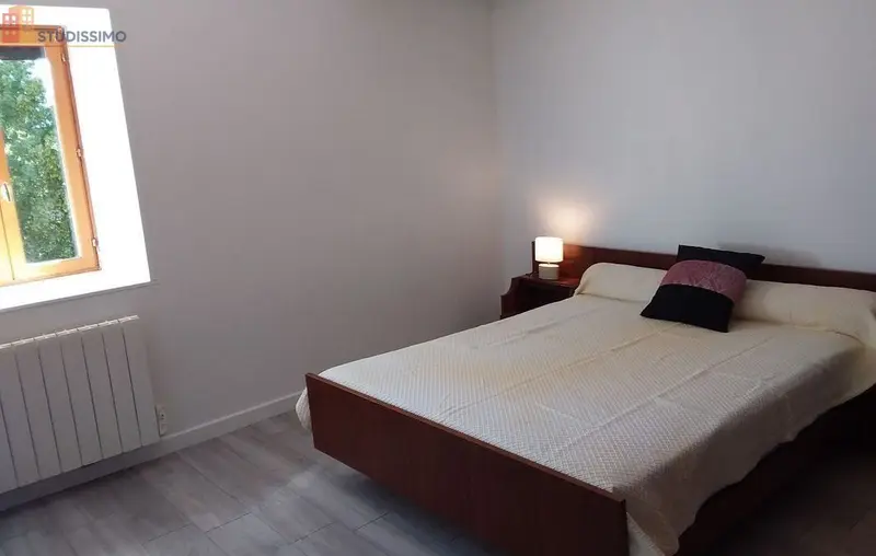 Studio meublé 25m² Ambert - Meublé, 2ème étage - Photo 1