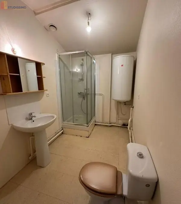 Studio 26m² Riom 63200 - Photo 1