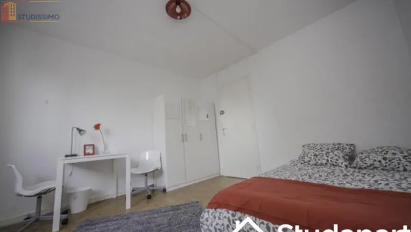 Studio meublé 15m² Strasbourg centre - Étage élevé, DPE A - Photo 3