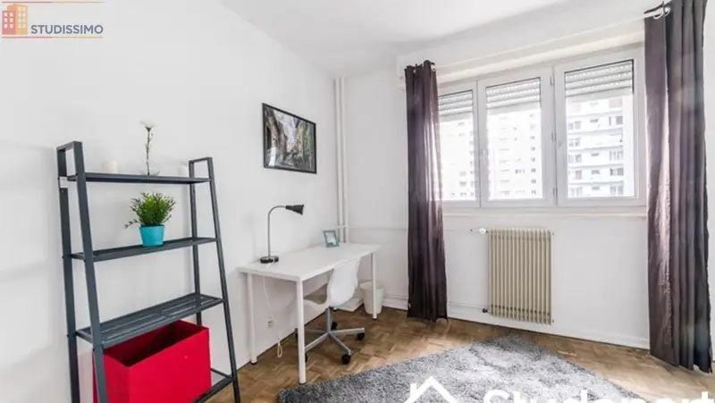 Studio meublé 15m² Strasbourg centre - Calme, lumineux - Photo 2