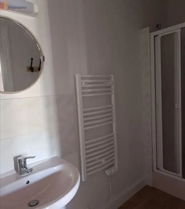 Studio 30m² Châtel-Guyon - - Photo 2