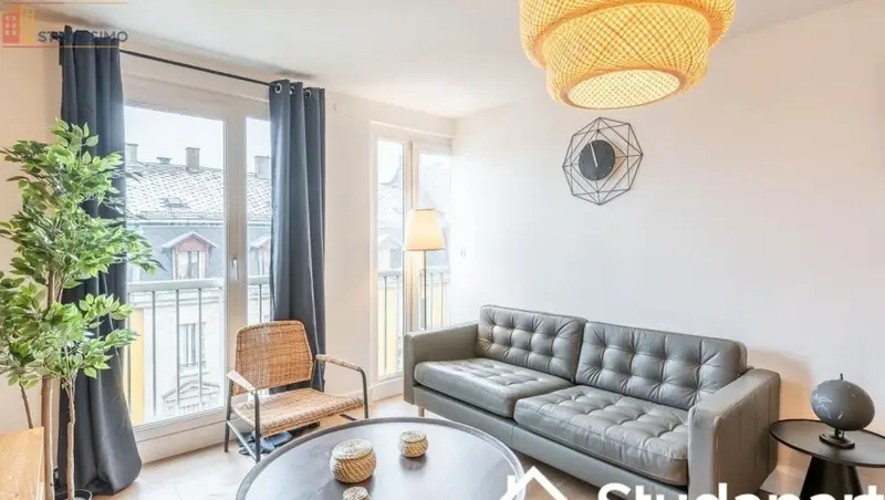 Studio meublé 10m² Strasbourg centre - Calme, lumineux - Photo 2