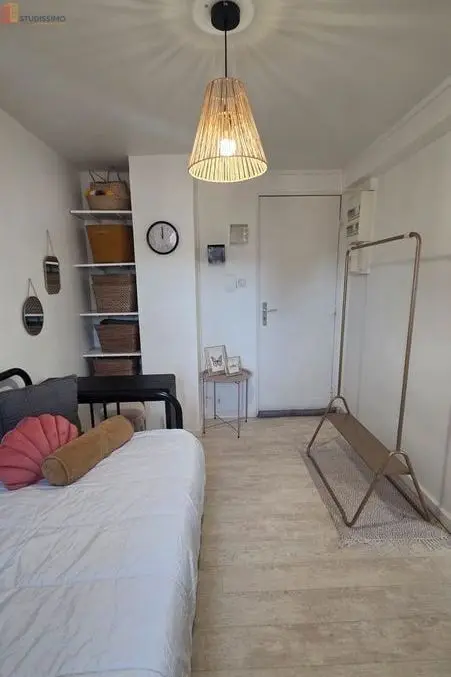 Studio meublé 12m² Strasbourg centre - Calme, 4e étage - Photo 1