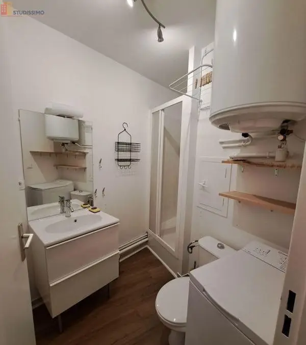 Studio meublé 20m² Clermont-Ferrand - Rénové, ascenseur - Photo 1