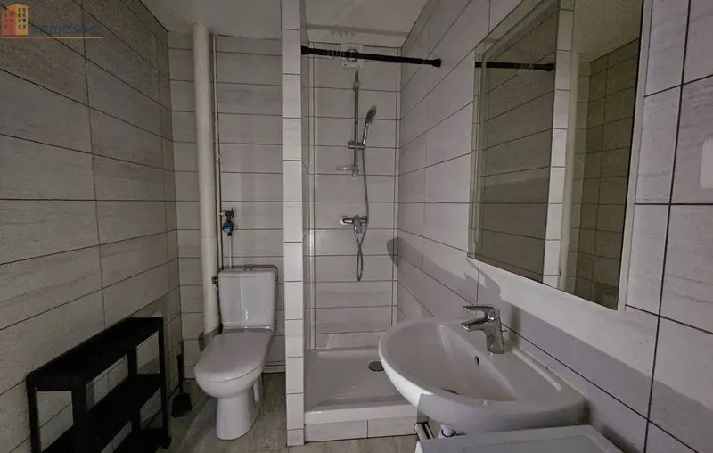 Studio meublé 19m² Clermont-Ferrand - Secteur Vallières/Coubertin - Photo 2