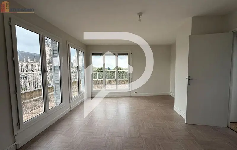 Studio 33m² Évreux - Dernier étage, luminosité optimale - Photo 7