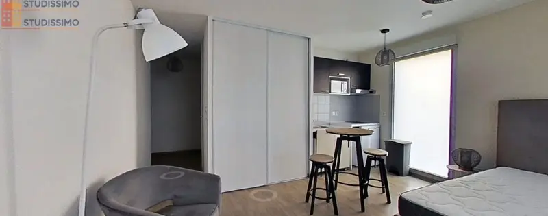 Studio meublé 32m² Clermont-Ferrand - Lumineux, meublé - Photo 4