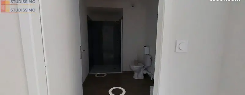 Studio meublé 32m² Clermont-Ferrand - Lumineux, meublé - Photo 2