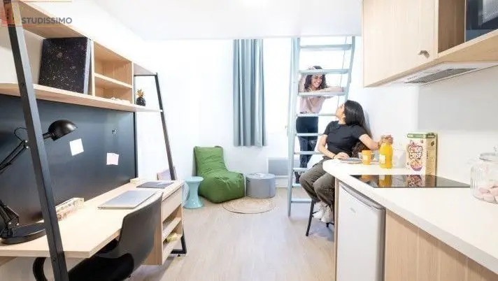 Studio meublé 18m² Clermont-Ferrand - Meublé, 1er étage - Photo 1