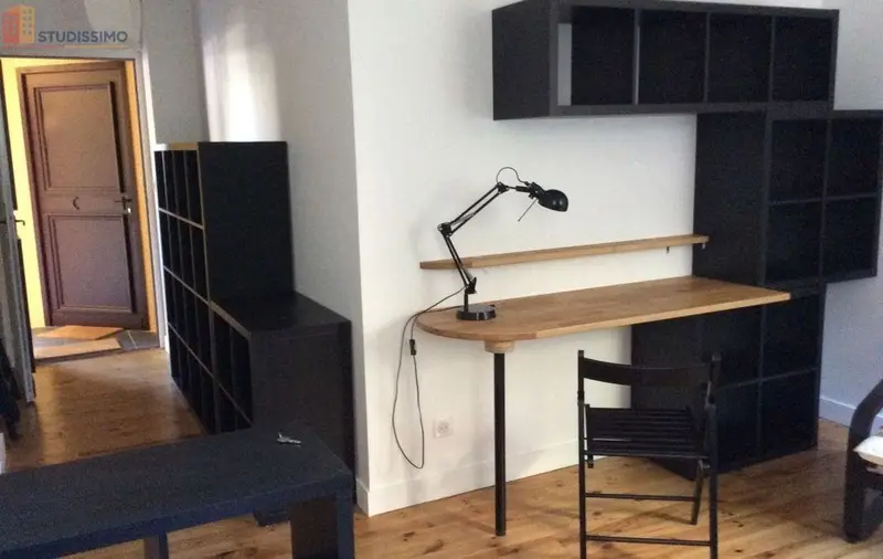 Studio meublé 28m² Clermont-Ferrand centre - Grand, meublé - Photo 2