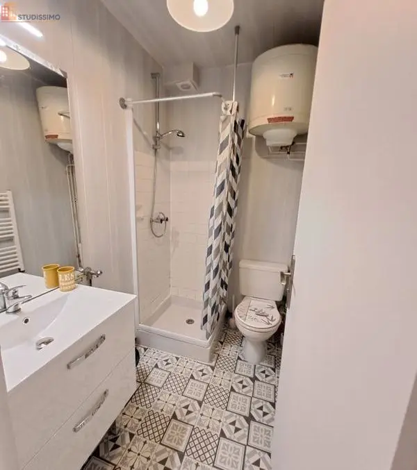 Studio meublé 14m² Chamalières - Meublé, calme - Photo 1