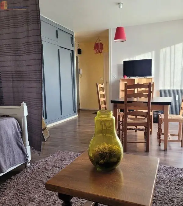 Studio meublé 33m² Riom - Très calme, proche gare - Photo 1