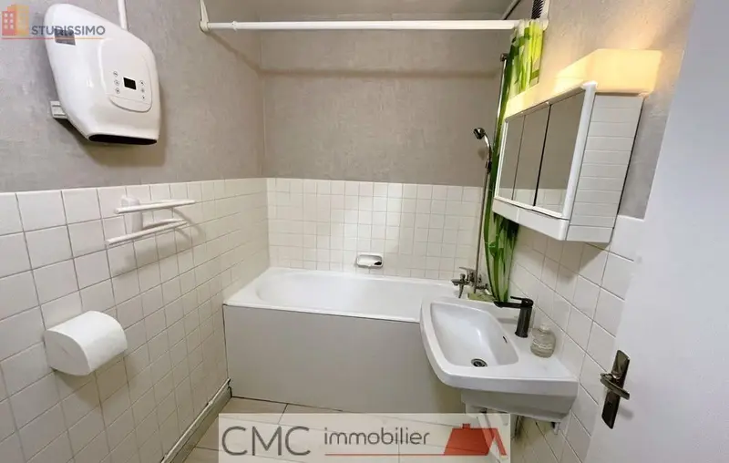 Studio 24m² Lucé - Étage élevé, DPE D - Photo 2