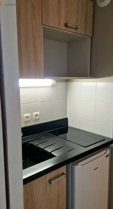 Studio meublé 17m² Strasbourg 67000 - Rénové, pour étudiant - Photo 2