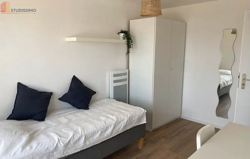 Studio meublé 16m² Strasbourg Neudorf - Terrasse, lumineux - Photo 2