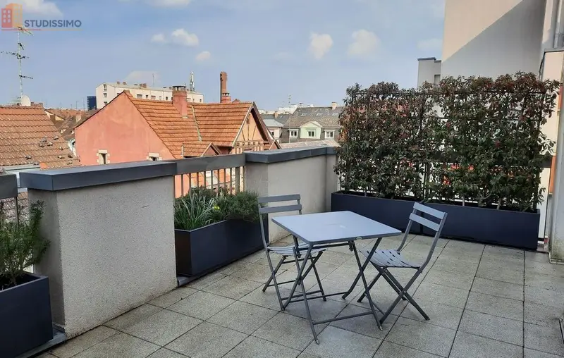 Studio meublé 25m² Strasbourg Neudorf - Grande terrasse, lumineux - Photo 1