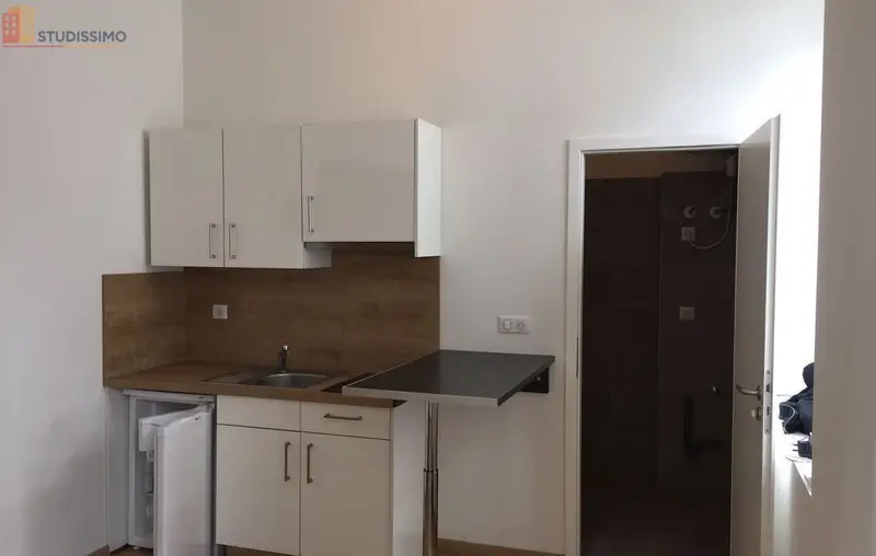 Studio 20m² Strasbourg centre - Meublé, calme - Photo 2
