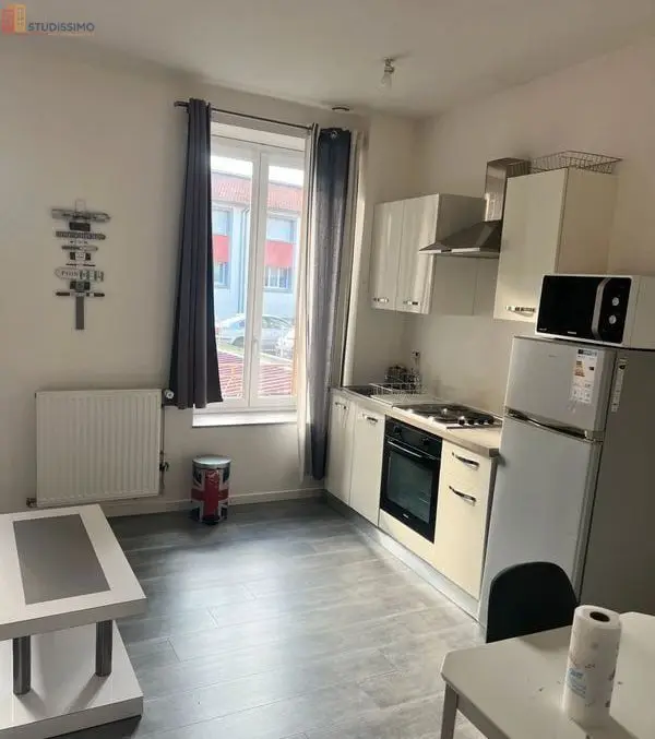Studio meublé 25m² Clermont-Ferrand 63000 - Meublé, DPE D - Photo 2