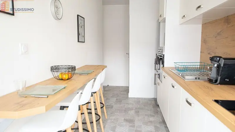 Studio 10m² Clermont-Ferrand 63000 - Étage élevé - Photo 2
