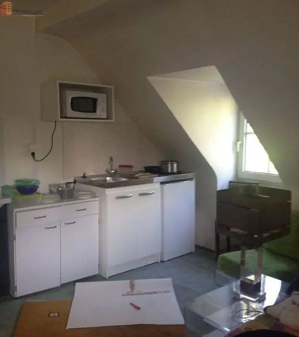 Studio meublé 13m² Strasbourg centre - Meublé, 2e étage - Photo 2