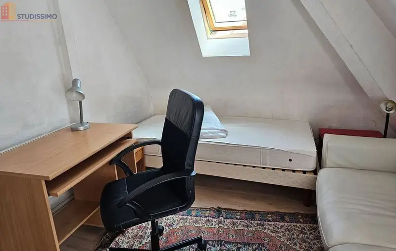 Studio meublé 13m² Strasbourg centre - Meublé, 2e étage - Photo 1