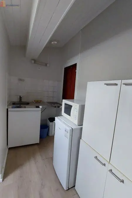 Studio meublé 18m² Clermont-Ferrand centre - Lumineux - Photo 2