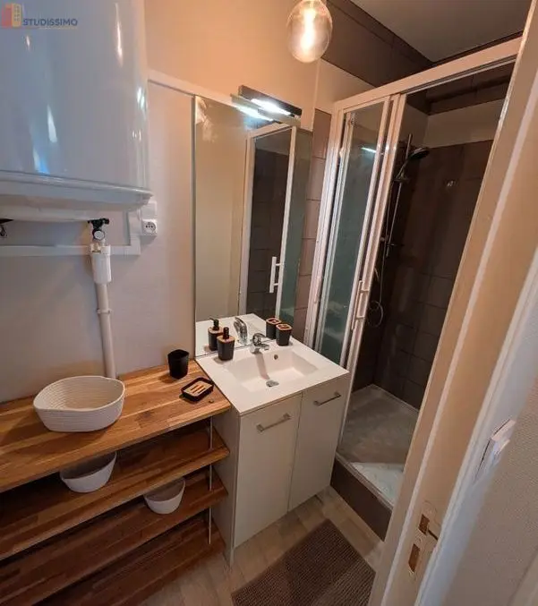 Studio meublé 24m² Clermont-Ferrand 63000 - Meublé, lumineux - Photo 2