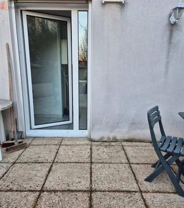 Studio 25m² Clermont-Ferrand centre - Proche commerces, lumineux - Photo 2