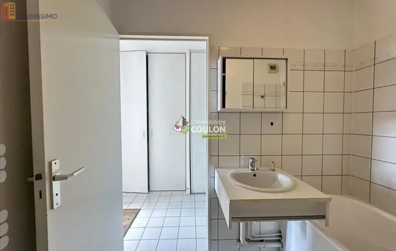 Studio 22m² Clermont-Ferrand - Étage élevé, DPE D - Photo 5