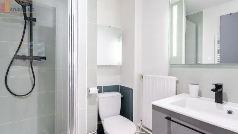 Studio 19m² Clermont-Ferrand centre - Meublé, tout équipé - Photo 2