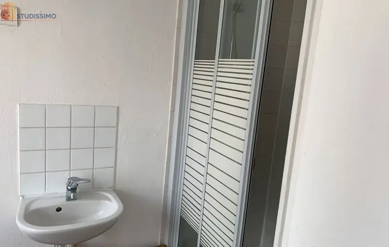 Studio 16m² Riom - Meublé, équipé - Photo 1
