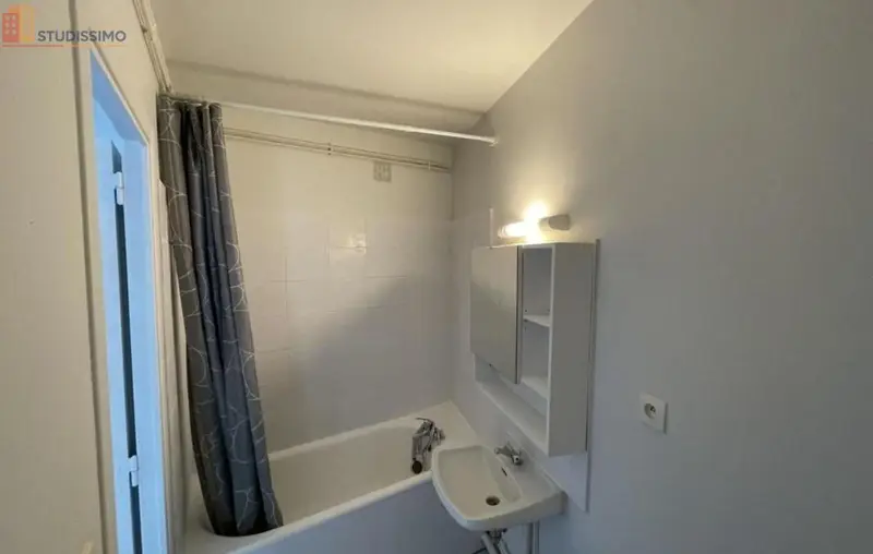 Studio 27m² Clermont-Ferrand 63000 - Photo 2