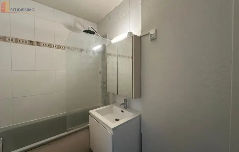 Studio 21m² Clermont-Ferrand 63000 - Photo 2