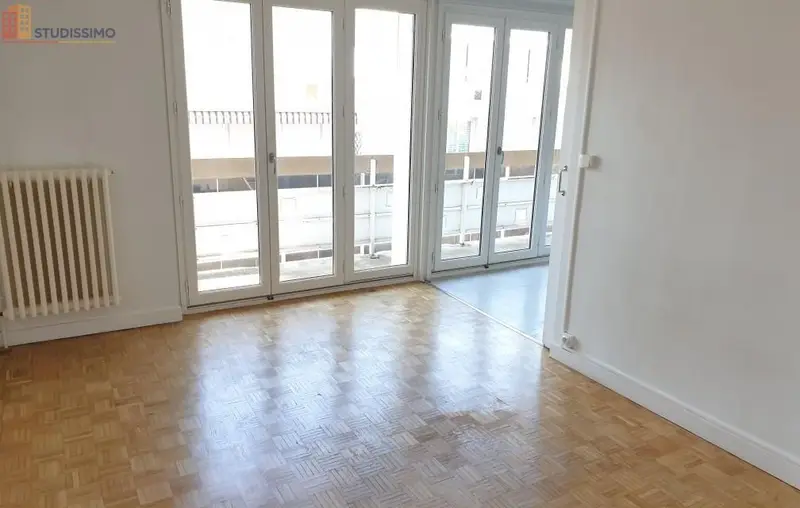 Studio 27m² Clermont-Ferrand 63000 - Photo 4