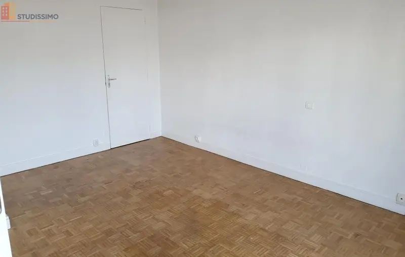 Studio 27m² Clermont-Ferrand 63000 - Photo 3