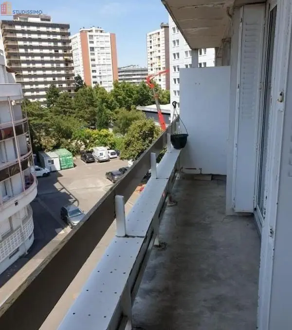 Studio 27m² Clermont-Ferrand 63000 - Photo 1
