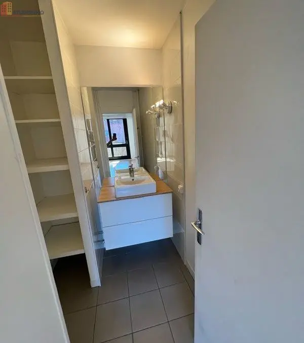 Studio 28m² Strasbourg Krutenau - Balcon, 5e étage - Photo 1