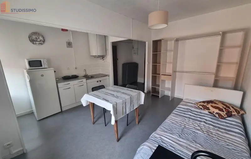 Studio meublé 35m² Vesoul - Meublé, DPE C - Photo 3